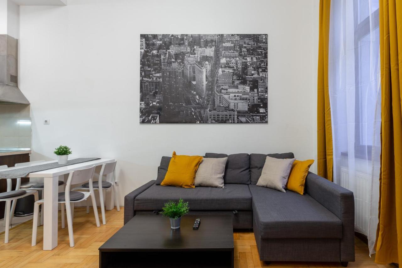 Dowtown Home In The Gozsdu Garden Будапеща Екстериор снимка